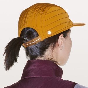 NWT lululemon Pinnacle Warmth Hat FSGD